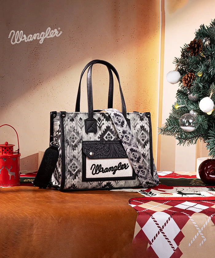 Wrangler canvas tote bag in balck