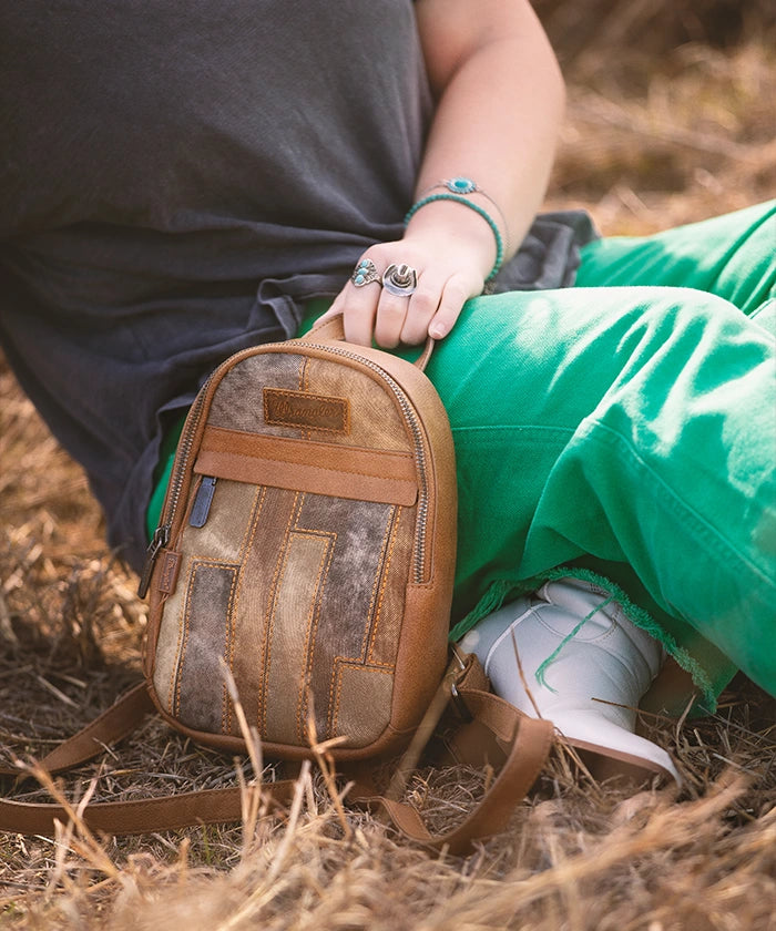Wrangler Denim-textured Sling Bag-Country Glam Outfits