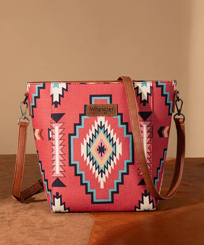 Wrangler Aztec Print Shoulder Bag in BDY