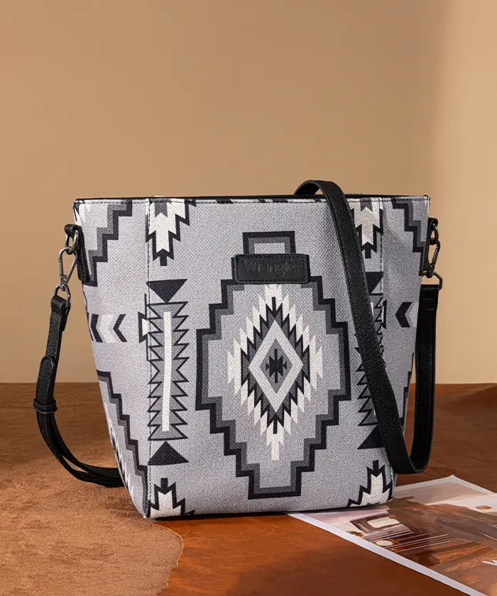 Wrangler Aztec Print Shoulder Bag in BK