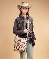 Wrangler Aztec Print Shoulder Bag in TN
