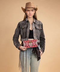 Wrangler Aztec Print Shoulder Bag in BDY