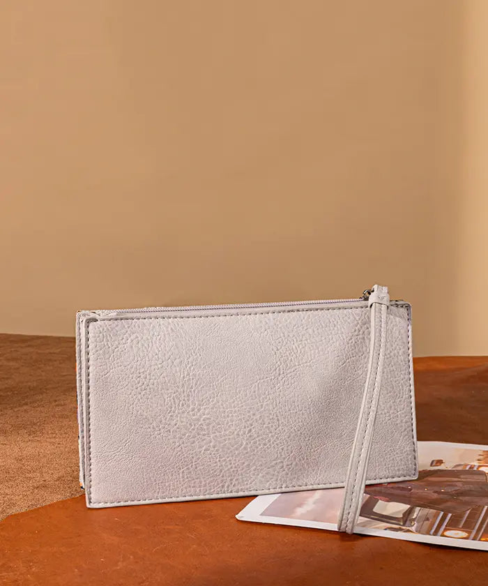 Wrangler Aztec Print Shoulder Bag in GY