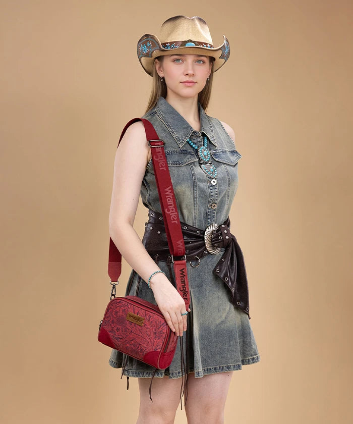 Wrangler floral print purse in BDY