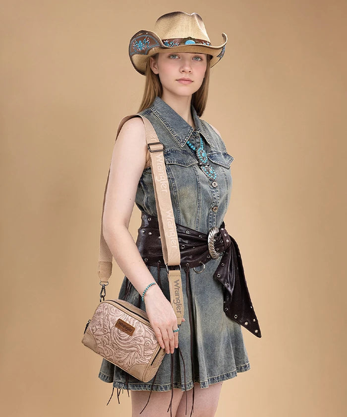 Wrangler floral print purse in KH