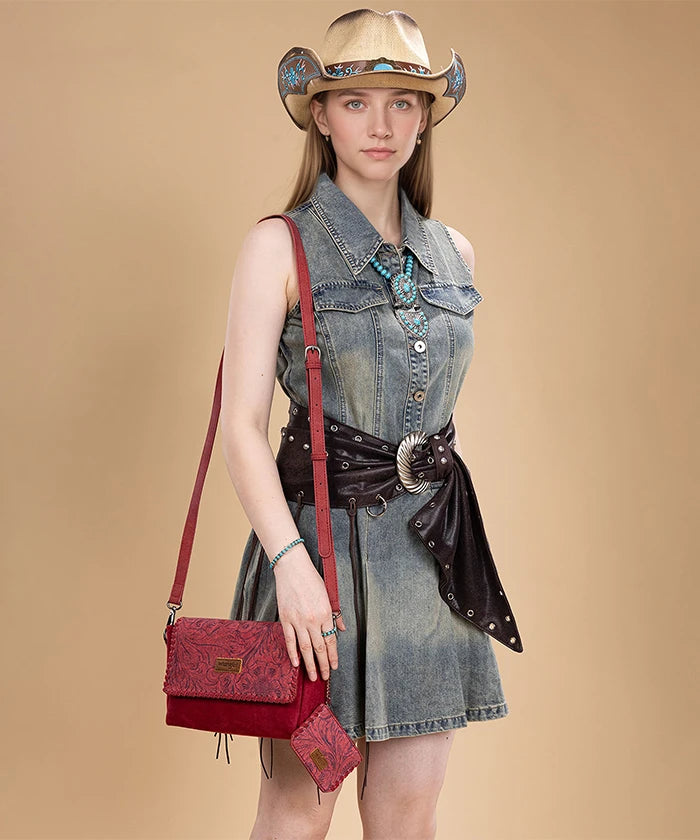 Wrangler floral print purse in BDY