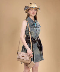 Wrangler floral print purse in KH