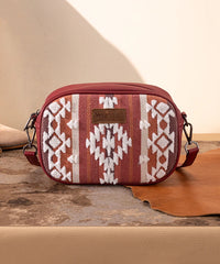 Wrangler canvas crossbody bag in BDY
