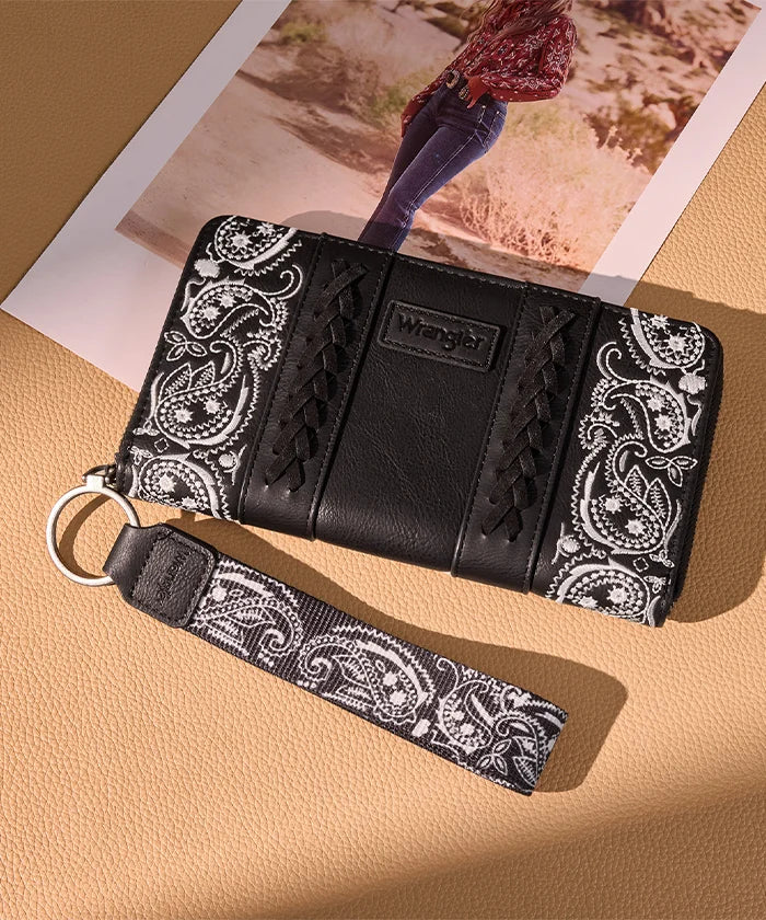Wrangler western paisley wristlet in BK