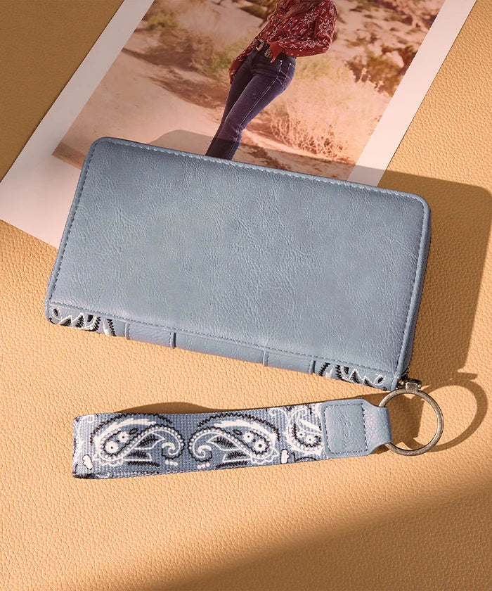 Wrangler western paisley wristlet in JN
