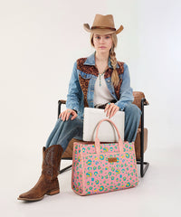 Wrangler Leopard Print Tote Handbag in PK