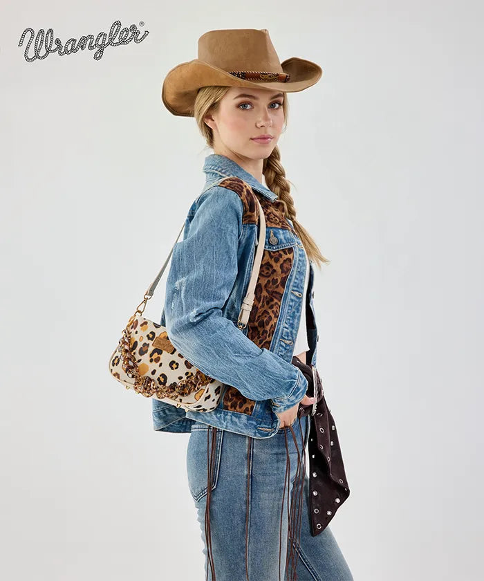Wrangler Fierce Leopard Print Shoulder Bag in BG