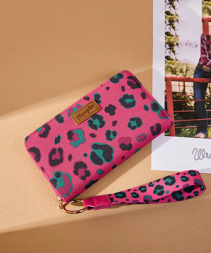 Wrangler Leopard Print Wallet in HPK