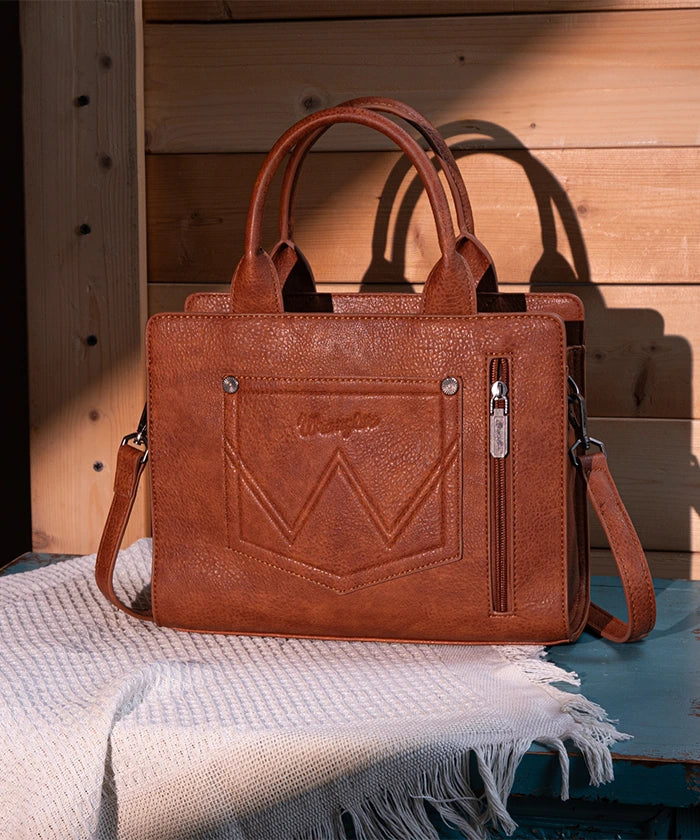 Wrangler_Boot_Scroll_Crossbody_Purse_Brown