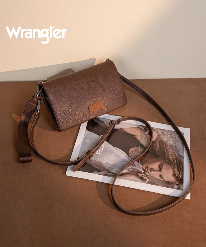 Wrangler Leather Printed Wristlet Coffee