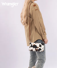 Wrangler Leather Printed Wristlet Cowprint Brown