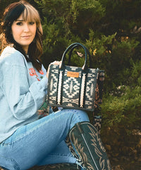 Wrangler Aztec Print Tote Bag Set
