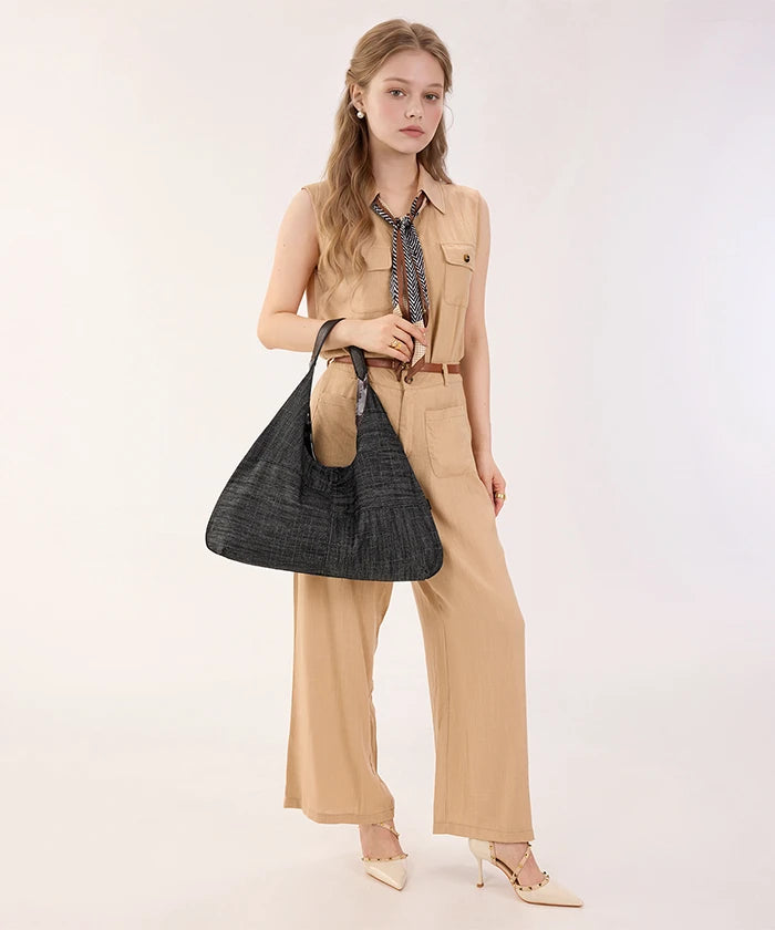 Lee Reversible Slouchy Hobo Shoulder Bag in Black