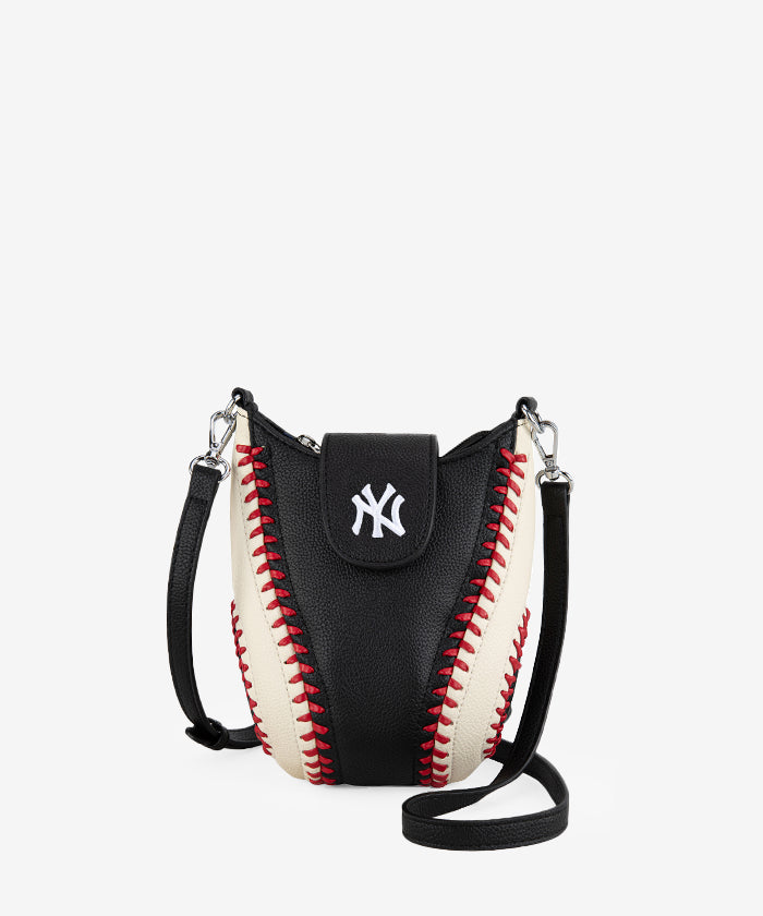 MLB New York Yankees Leather Crossbody Bag