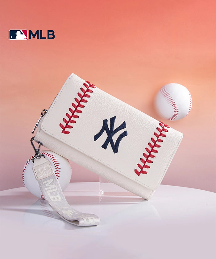 MLB New York Yankees Leather Wallet