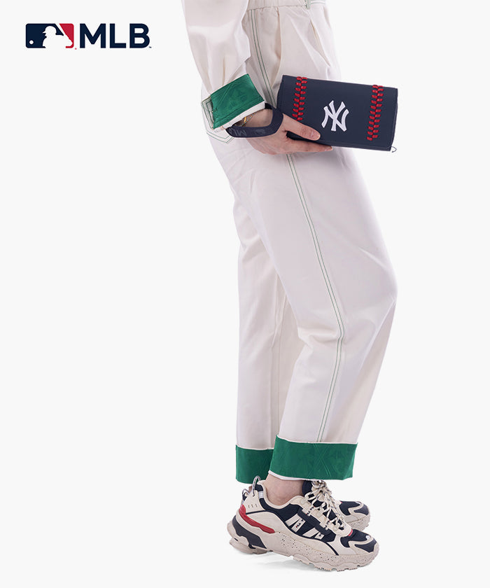 MLB New York Yankees Leather Wallet
