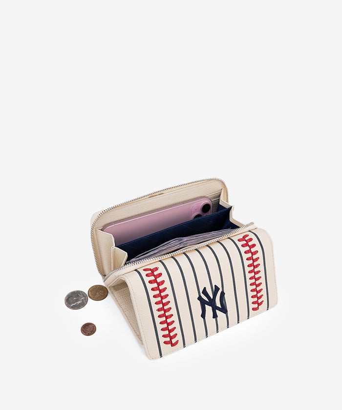 MLB New York Yankees Leather Wallet