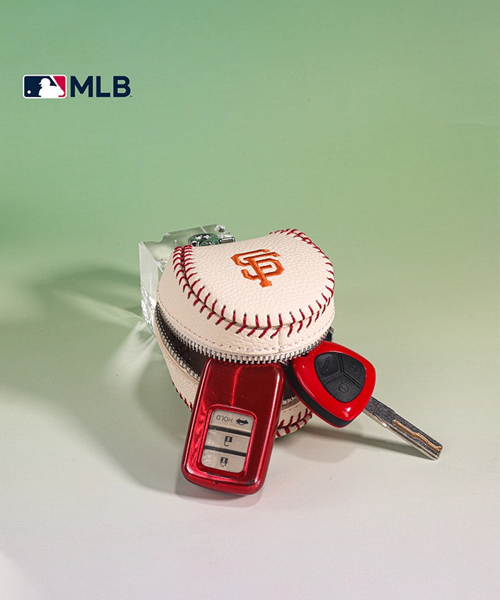 MLB San Francisco Giants Team Coin Pouch Keychain