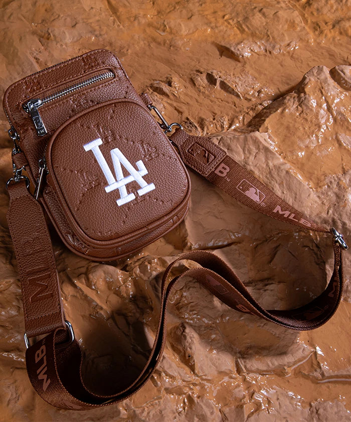 MLB Los Angeles Dodgers Mini Crossbody Purse Brown