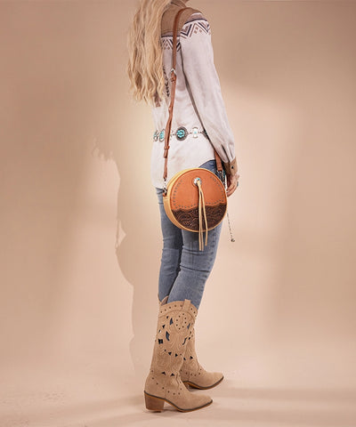 Montana West Tooled Circle Crossbody