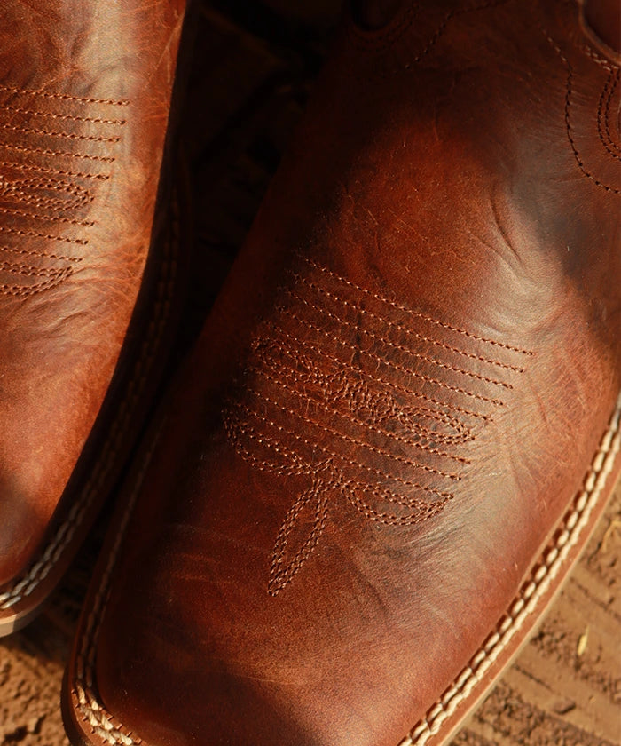 Women's Embroidered Cowgirl Boots