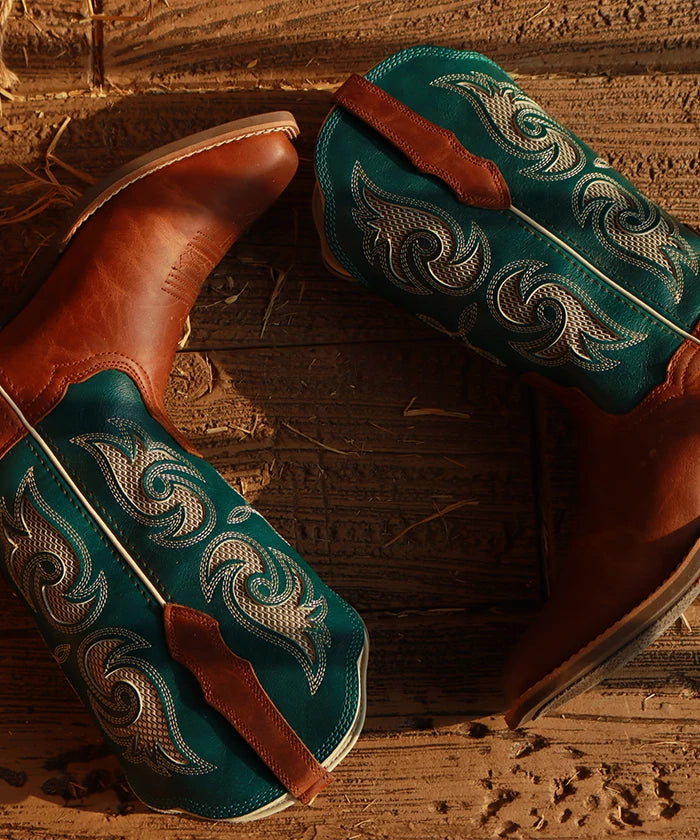 Women's Embroidered Evergreen Cowgirl Boots
