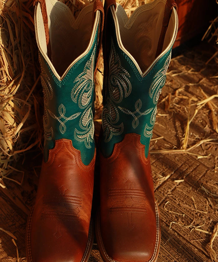 Women's Embroidered Evergreen Cowgirl Boots