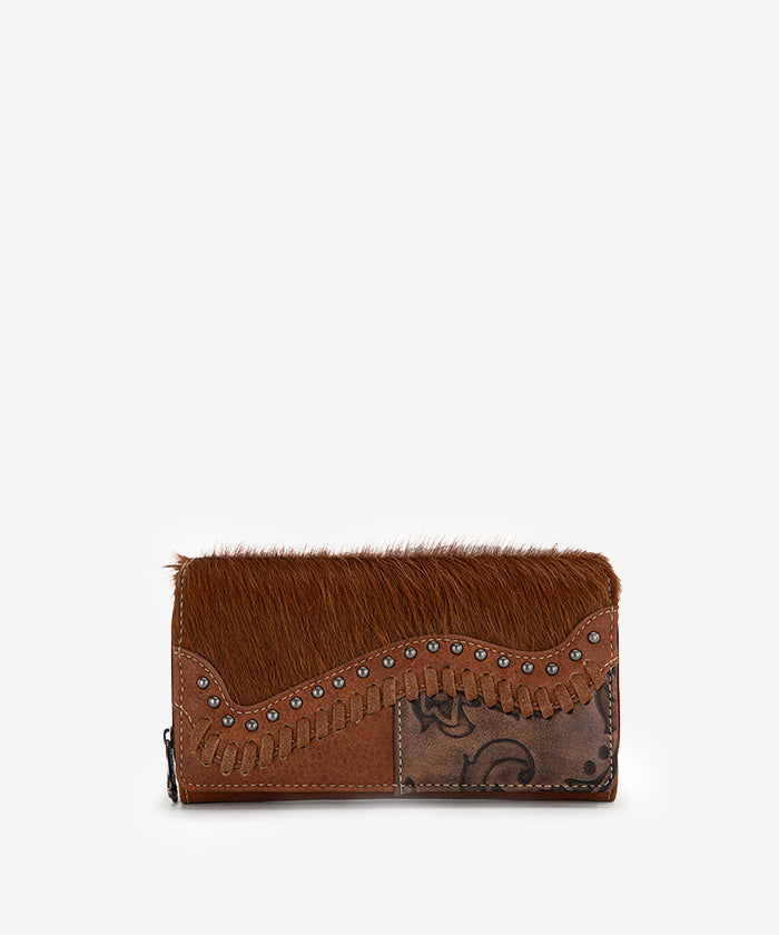 Trinity Ranch Hair-On Cowhide Saddle Shape Wallet