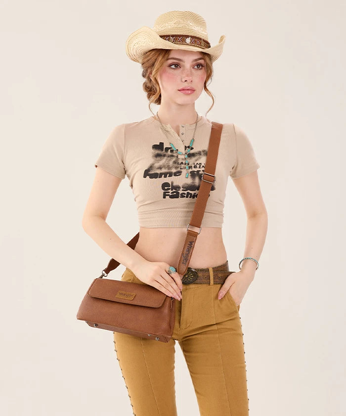 Wrangler Retro Flap Shoulder Bag in Black