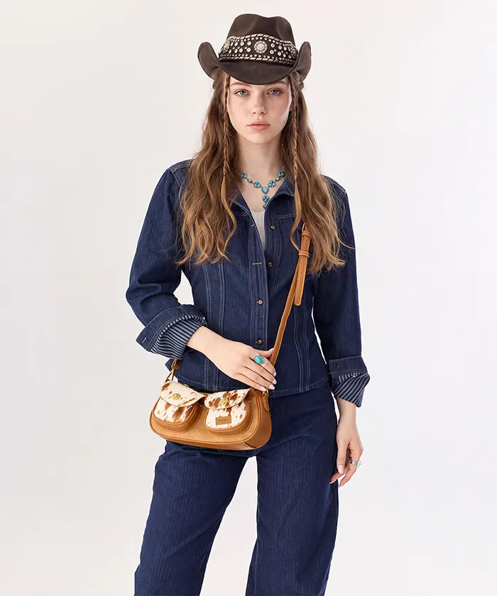 Wrangler Cowhide Pocket Shoulder Bag in BR
