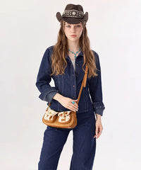 Wrangler Cowhide Pocket Shoulder Bag in BR