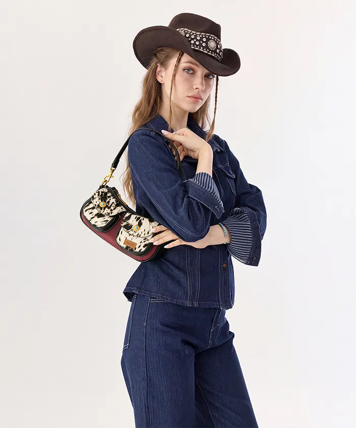 Wrangler Cowhide Pocket Shoulder Bag in Red