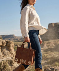 Wrangler Animal Print Concealed Carry Tote Bag in Leopard Brown