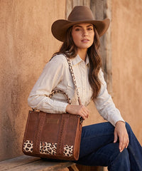 Wrangler Animal Print Concealed Carry Tote Bag in Leopard Brown