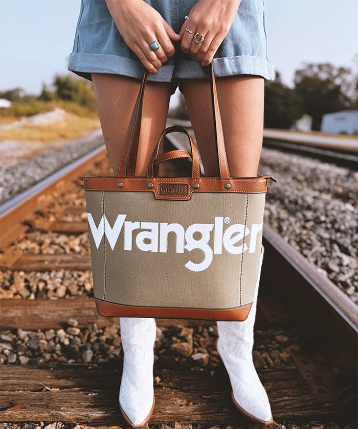 Wrangler Leather Trim Canvas Tote Bag Set-Country Glam Outfits