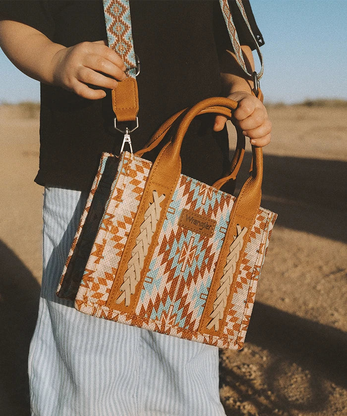 Wrangler Aztec Print Whipstitch Canvas Tote Bag Set