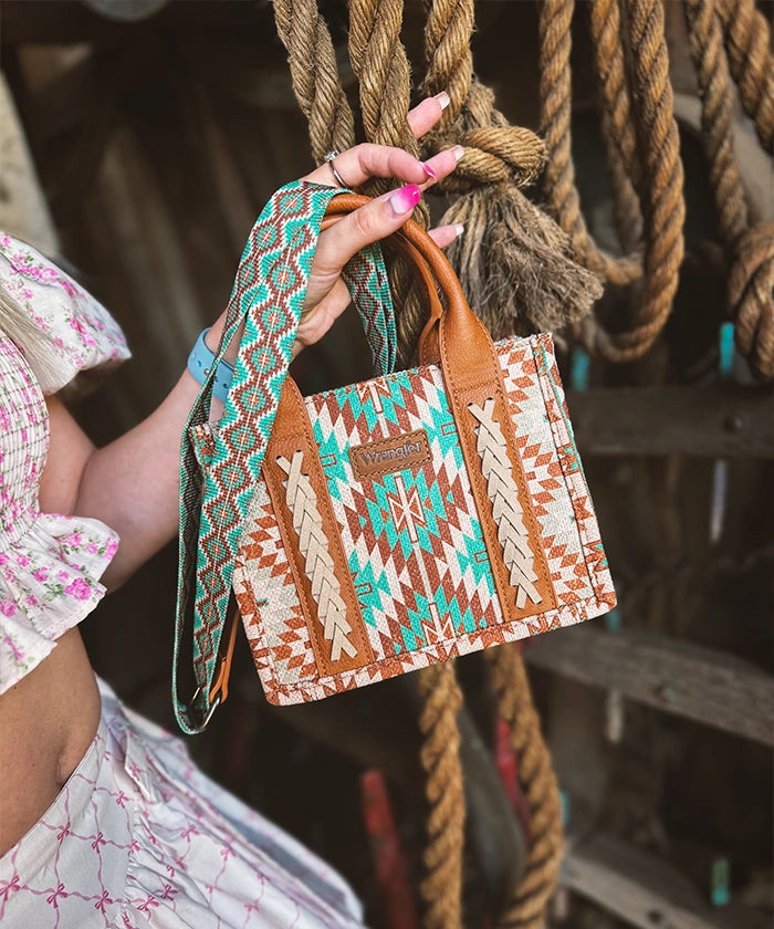 Wrangler Aztec Print Whipstitch Canvas Tote Bag Set