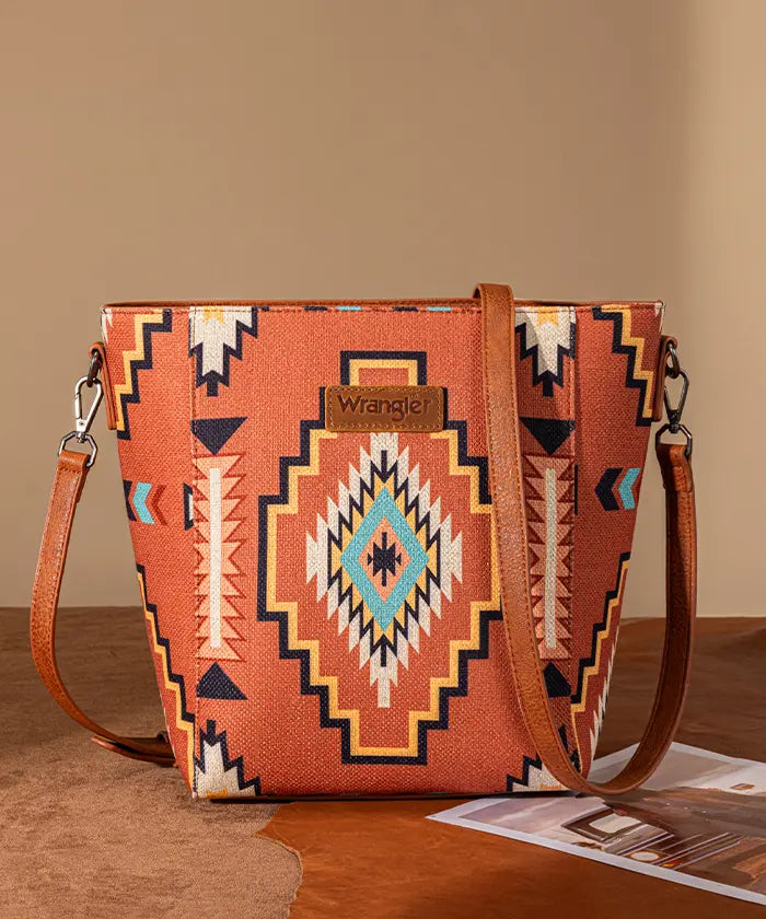 Wrangler Aztec Print Shoulder Bag in BR