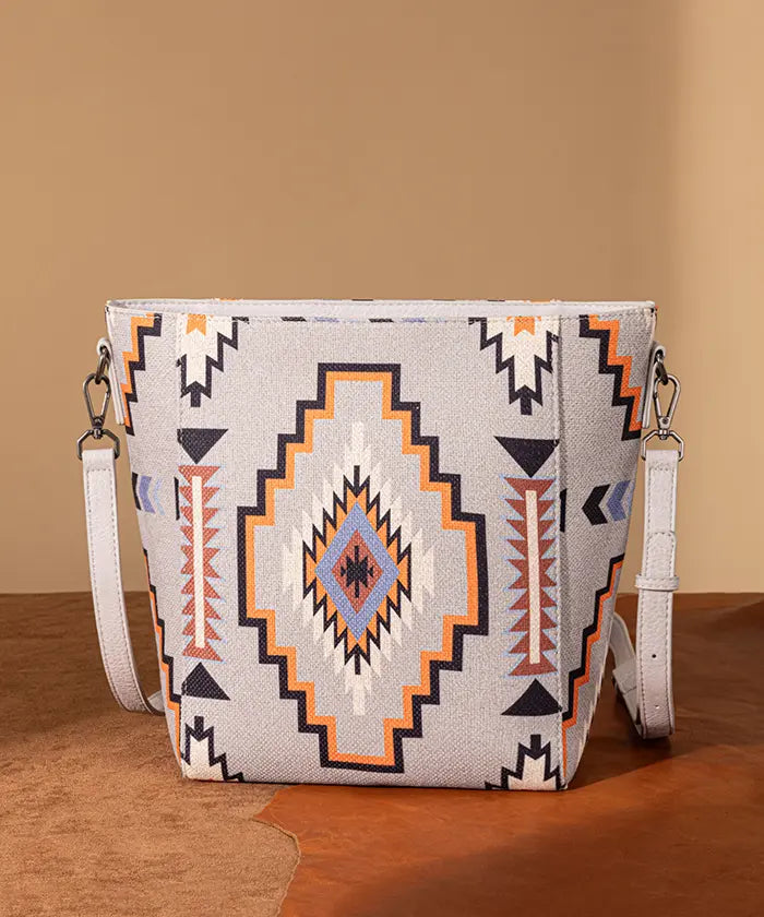 Wrangler Aztec Print Shoulder Bag in GY