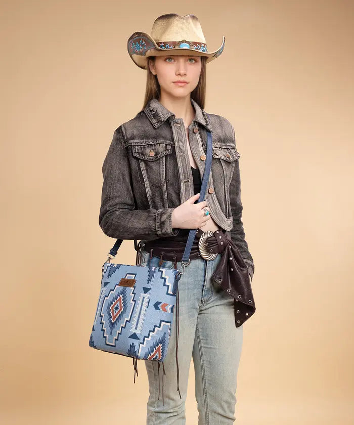 Wrangler Aztec Print Shoulder Bag in JN
