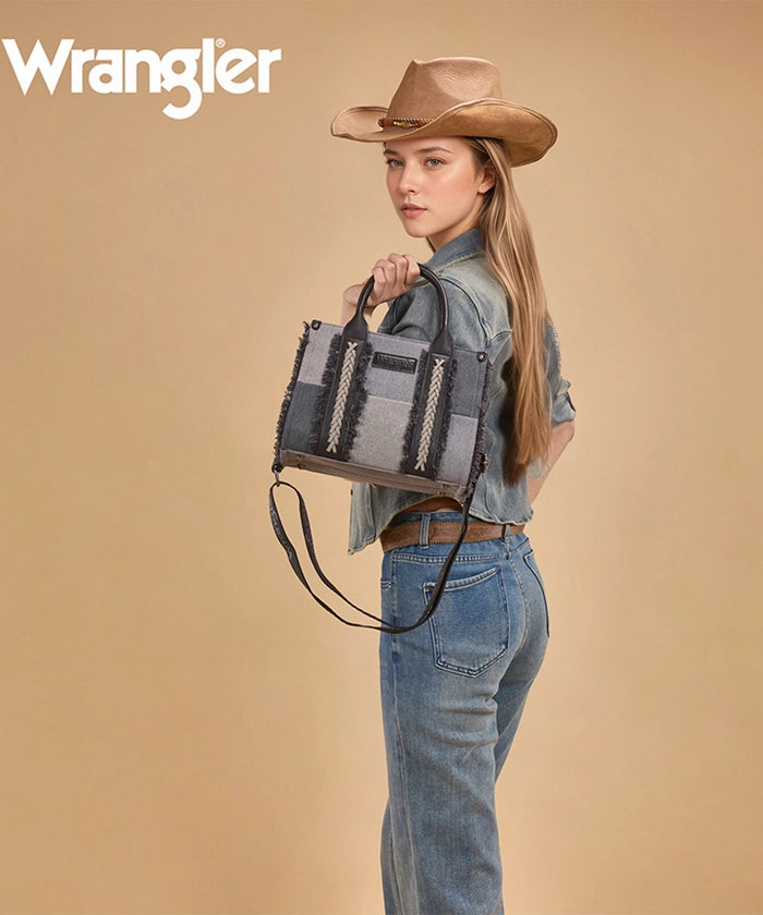 Wrangler canvas tote bag in BK — Classic black Western-style crossbody tote