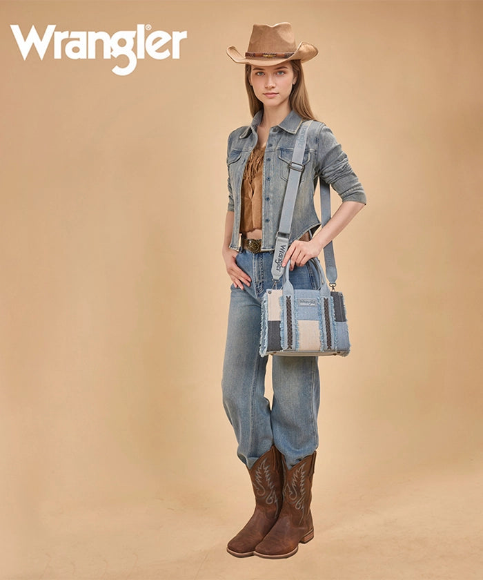 Wrangler canvas tote bag in JN — Denim-blue canvas with rustic cowboy aesthetic