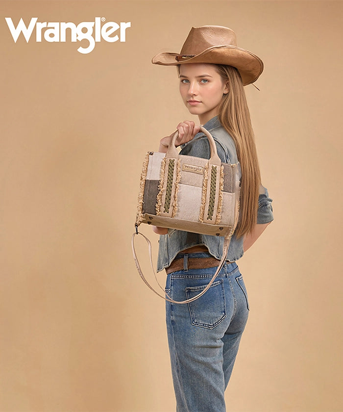 Wrangler canvas tote bag in TN — Rugged canvas with frayed edge and embossed logo