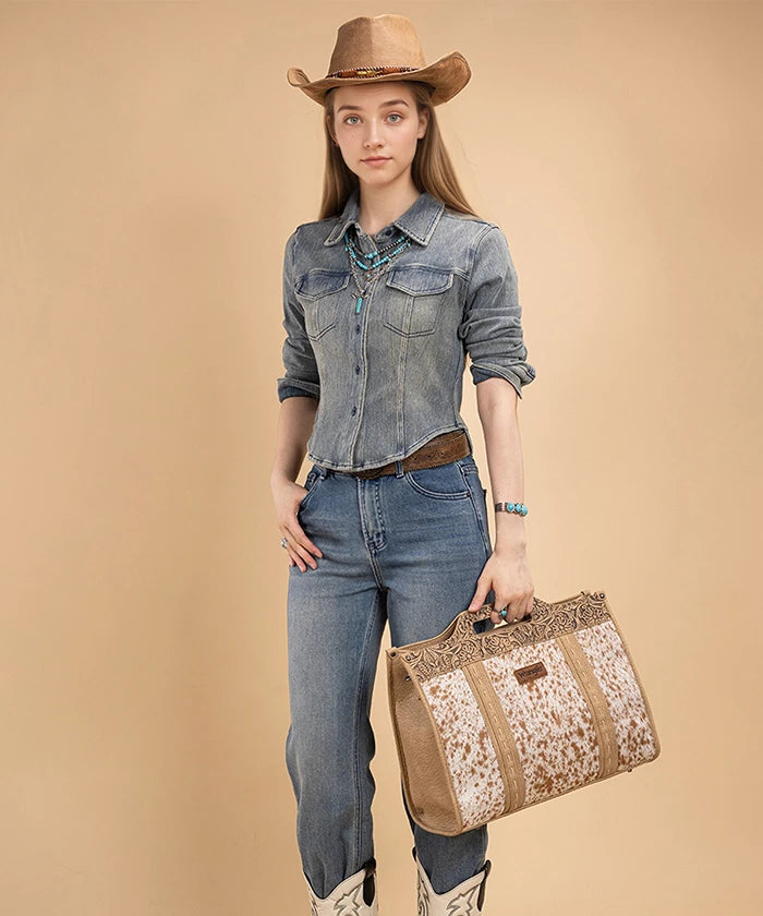 Wrangler Floral Tooled Tote Bag in Tan