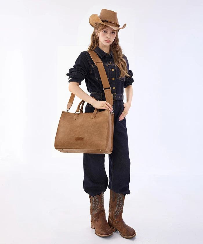 Wrangler Leopard Print Structured Tote Bag in Khaki